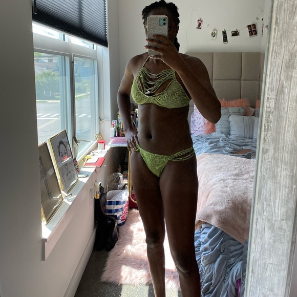 ‘Belize’ Kini 👙 - Picture 2 of 6